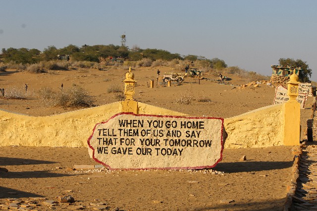 camp in Jaisalmer,best desert camp in Jaisalmer,jaisalmer tour package,camp in sam sandune,Jeep Safari Jaisalmer